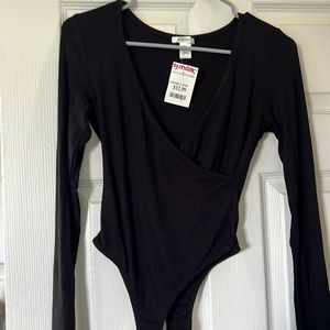 Long sleeve black body suit